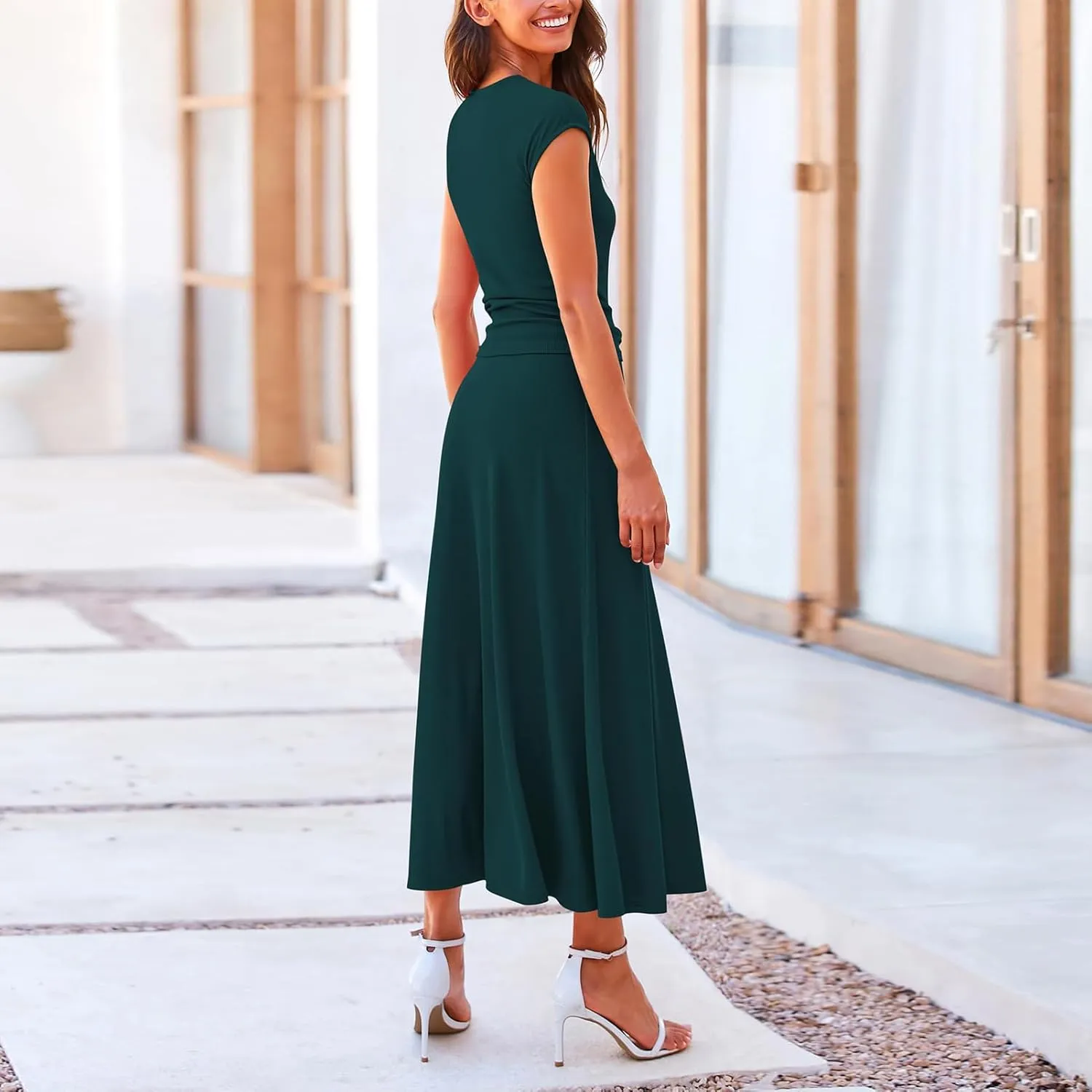 2 Piece Skirt Set Women Crew Neck Short Sleeve Cropped Top Elastic Waist Swing Skirts High Waist Maxi Skirt Set