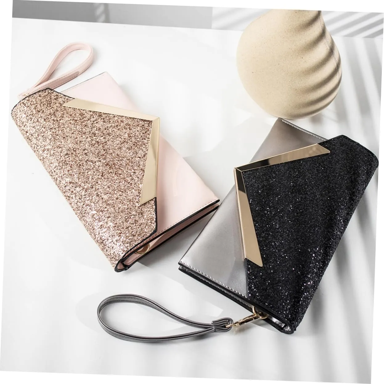 Chic Sequin Clutch Bag Women's Evening Bag for Dinner Wedding Chain Fashion Handbag for Business Cards Phone Wallet for Special Events