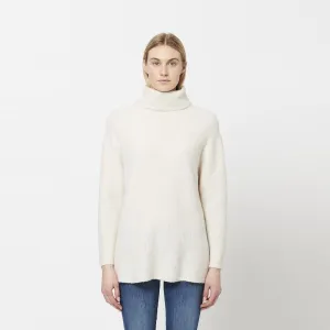 Gretchen Knit Turtleneck (Powder)