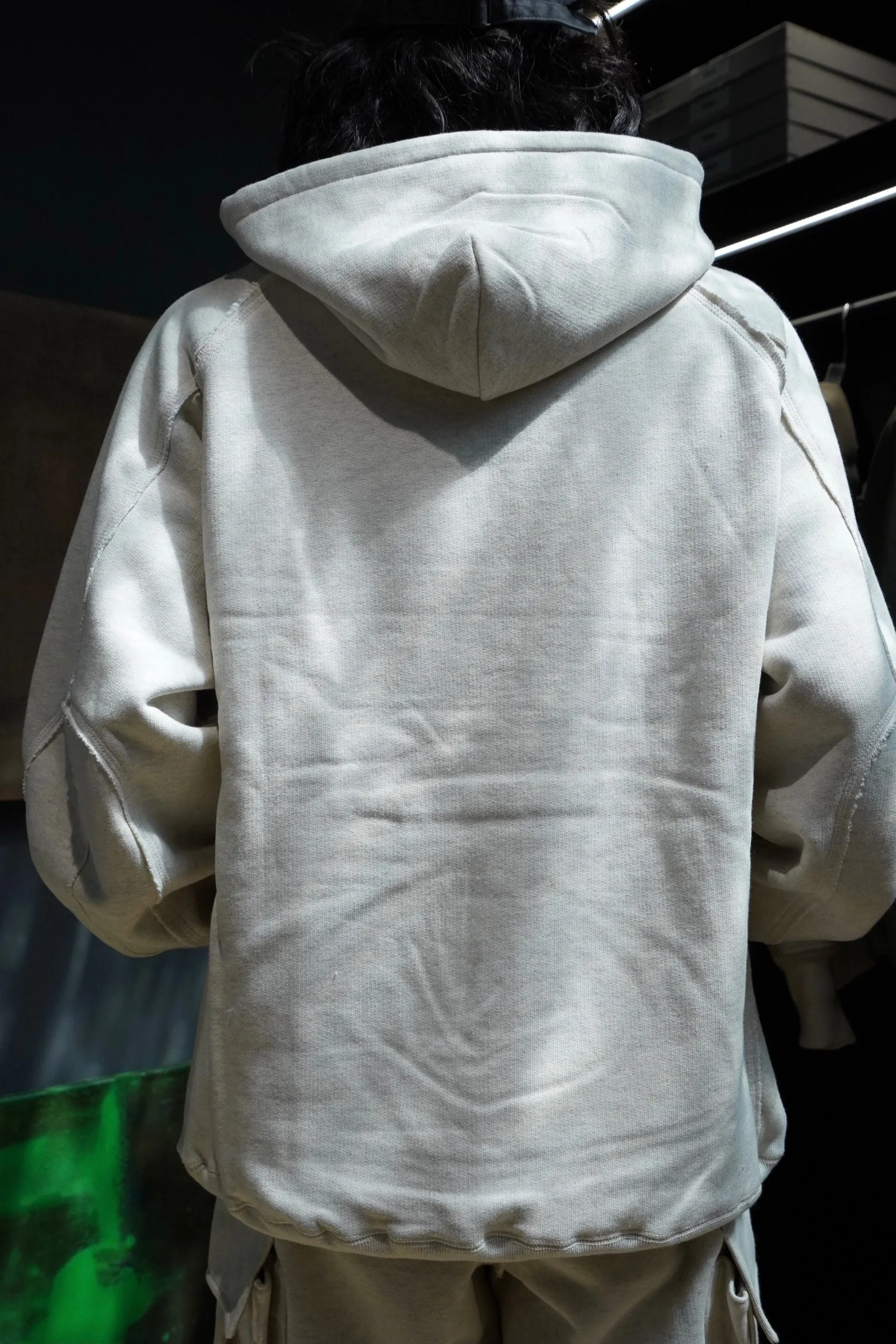 SUGARHILL RAW EDGE HOODIE (HEATHER WHITE)
