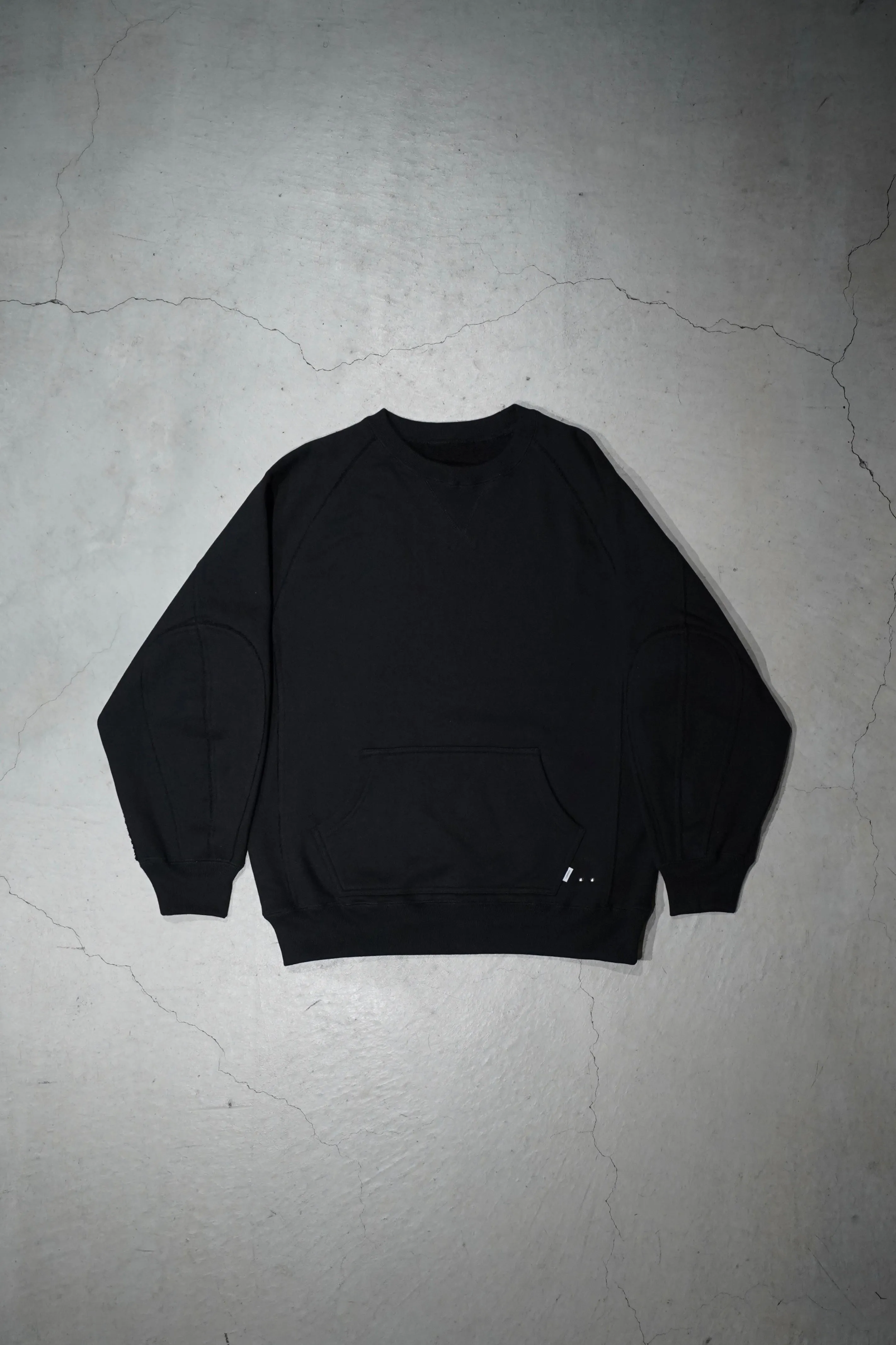 SUGARHILL RAW EDGE SWEAT SHIRT(BLACK)