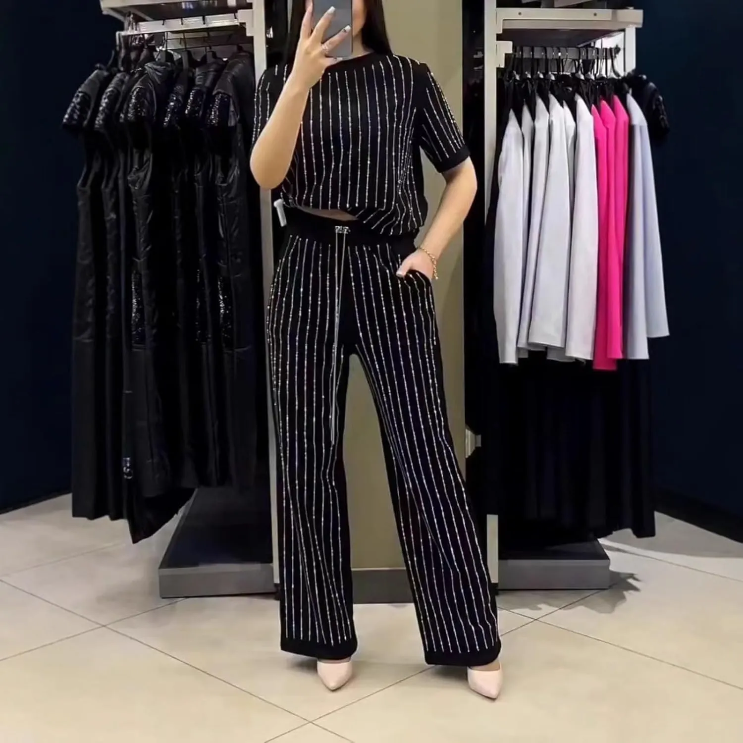 Women's Casual Solid Color Round Neck Hot Diamond Short Sleeve Two-Piece Suit Elegant Stripe 2 Piece Sets for Wome